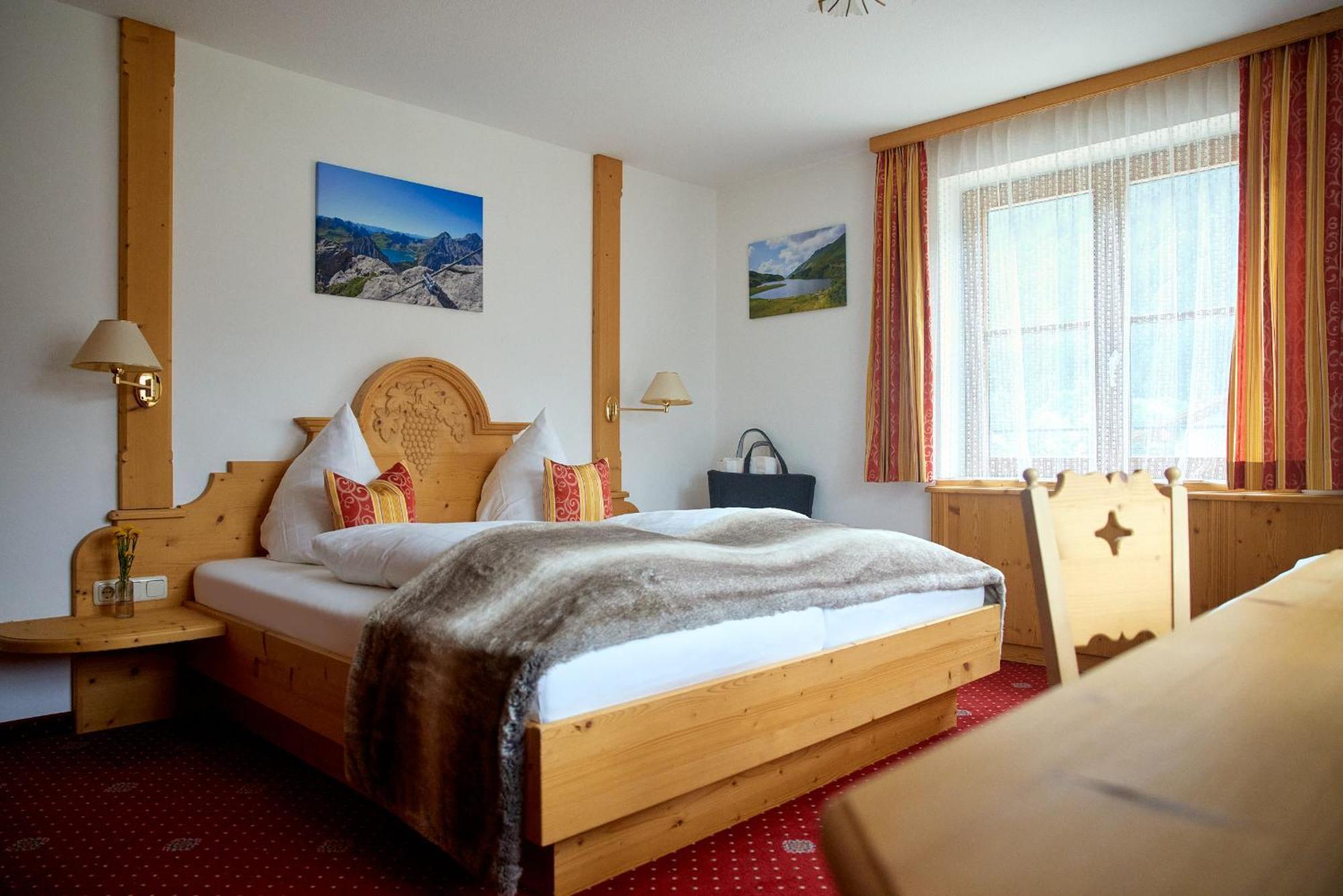 Montafon Moments Hotel Gortipohl Exterior photo